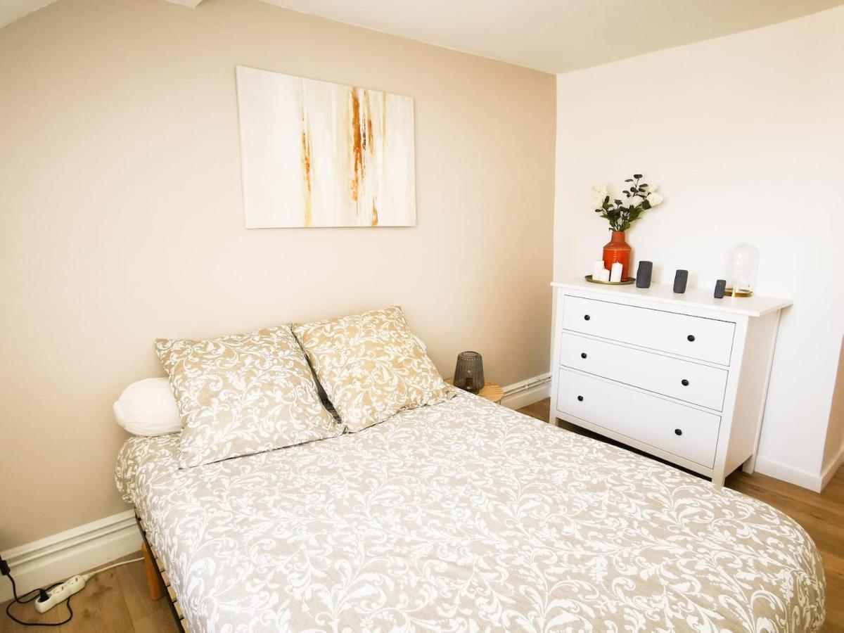 Appartement Cosy En Hypercentre - Le Petit Jules ディジョン エクステリア 写真